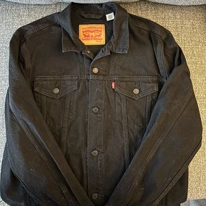 Levi’s Men’s Black Jean Jacket